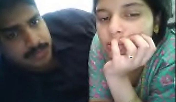 Teen - Mature Indian Couples Fucking On Webcam