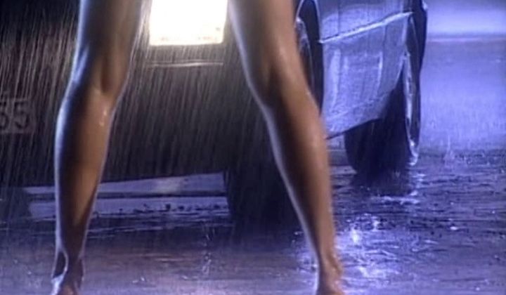 David Perry In Lover&apos;s Sex In The Rain